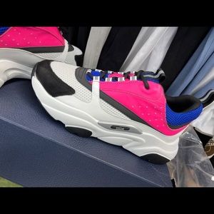 Christian Dior B22 pink V